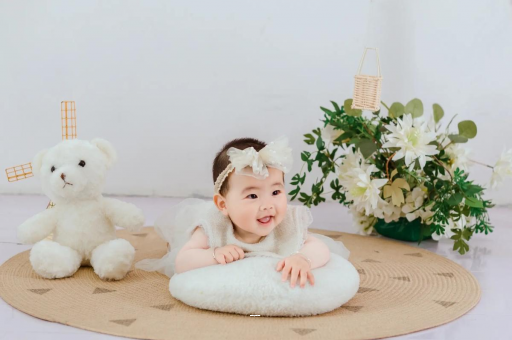 伊犁哈萨克宝宝眼下发青怎么回事